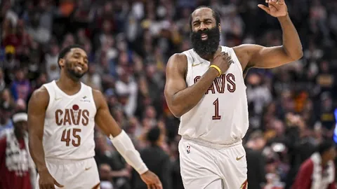 “托雷斯有望在对阵马竞之战中创造巴萨西甲百场新纪录”